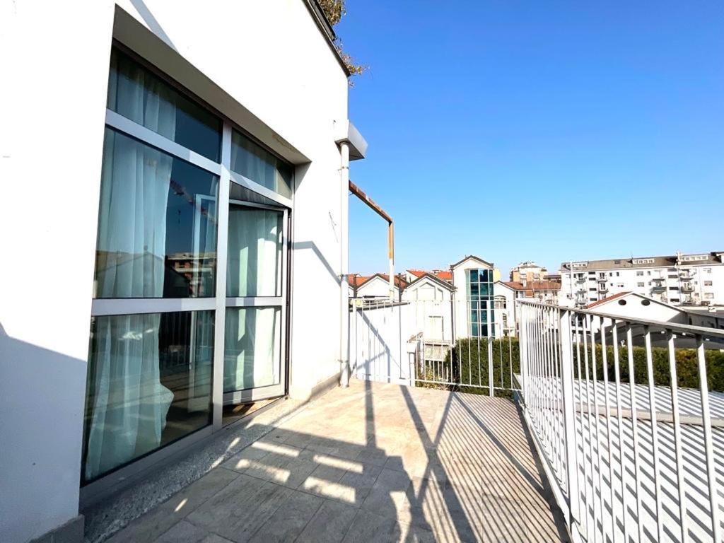 Your Apartments In Navigli District Milan Exterior photo