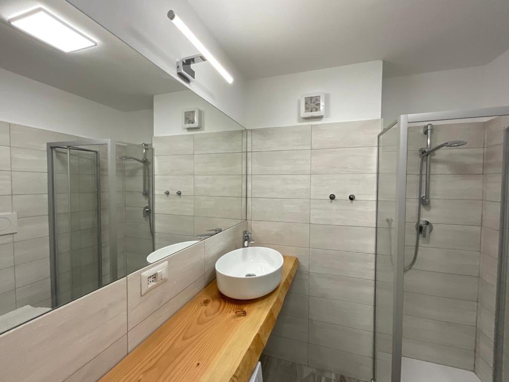 Your Apartments In Navigli District Milan Exterior photo